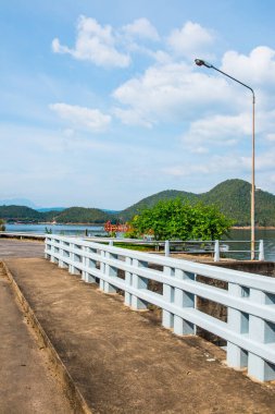 Mae Ngad Barajında Yürü, Tayland.