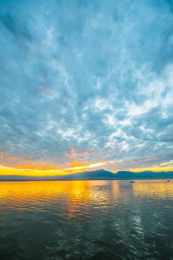 Kwan Phayao, Tayland 'da gün batımı.