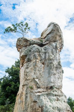 Mor Hin Khao 'da Kum Taşı Yaklaş veya Tayland Style Stone Henge, Tayland