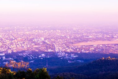 Chiangmai şehri Tayland 'a bakıyor..