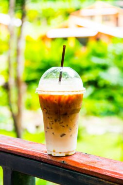 Plastik Bardakta Buzlu Latte Kahve, Tayland.