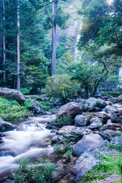 Ulusal Park, Tayland 'da Klonglan Şelalesi.