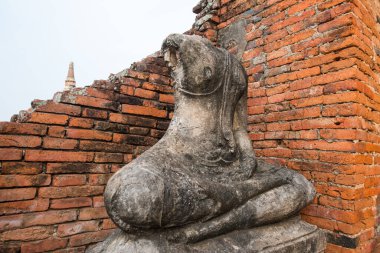Chaiwathanaram Tapınağı, Tayland 'da antik Buda heykeli