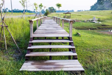 Tayland, ulusal parktaki ahşap köprü