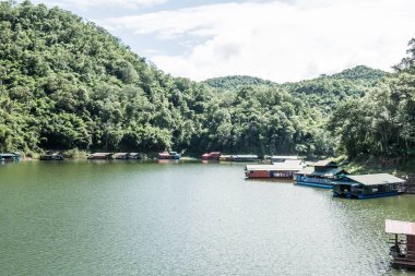 Manzaralı Kio Lom Barajı, Tayland