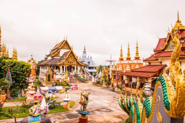Tayland 'daki Huai Sai Khao Tapınağı' ndaki güzel kilise..
