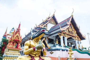 Tayland 'daki Huai Sai Khao Tapınağı' ndaki güzel kilise..