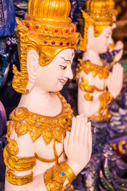 Tayland stili melek Rong Sua 'da. Tayland, 10 tapınağı..