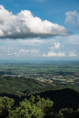 KM 12 'den bakıldığında dağ manzarası, Chiang Rai vilayeti.