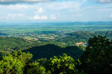 KM 12 'den bakıldığında dağ manzarası, Chiang Rai vilayeti.
