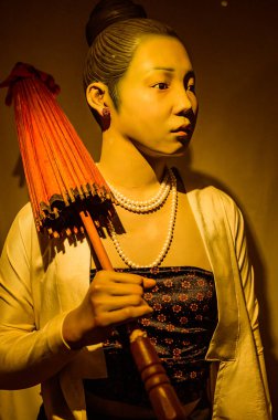 CHIANG MAI, THAILAND - 11 Şubat 2021: Chiang Mai Şehir Sanat ve Kültür Merkezi 'nde Lanna Tarzı Kostüm.