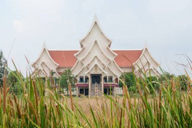 Tayland tarzı bina tadilatta, Tayland