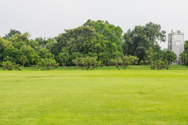 Bang Pa-In Sarayı, Tayland Çim Bahçesi.