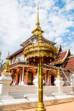 Chiangmai, Tayland 'daki Darabhirom Ormanı Manastırı' ndan Phra Chao Than Jai Mondop.