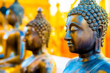 Tayland 'da Antik Buda Heykeli