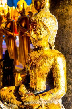 Tayland 'da Antik Buda Heykeli