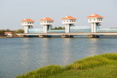 Tayland, Chaochoengsao Eyaleti 'ndeki Bangpakong Su Kapısı