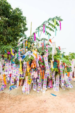 Songkran festivali için Lanna bayrağı ve kum tapınağı, Tayland kuzey geleneği, Tayland