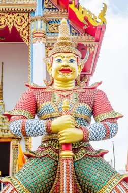 Tayland tarzı dev tapınakta, Tayland