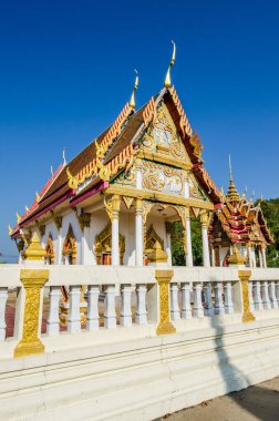 Tayland, Chongkae tapınağındaki güzel Tayland kilisesi.