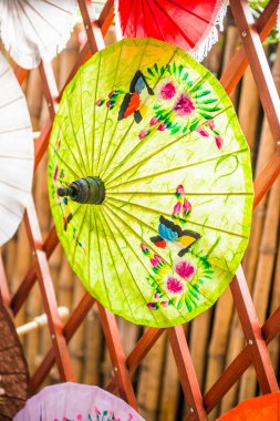 Güzel şemsiyelerin arka planı, Tayland