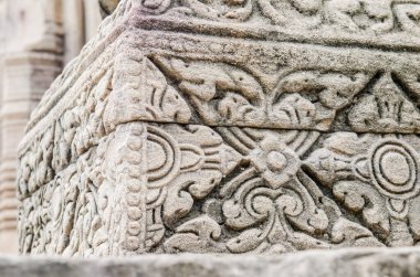 Phimai Tarih Parkı, Tayland 'da oyma sanatıyla ilgili bazı detaylar..