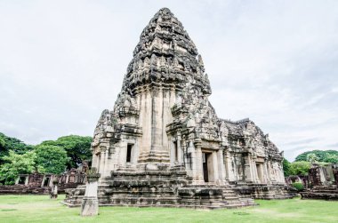 Prasat Hin Pimai pagoda Phimai tarihi parkında, Tayland.