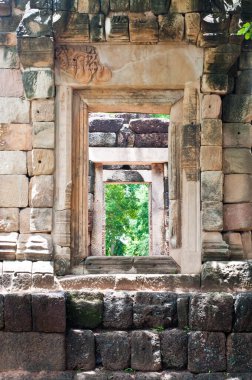 Tayland 'daki Sadok Gok Thom kalesinde kapı çerçevesi..