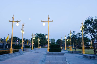 Tayland 'ın Chachoengsao bölgesindeki Sothorn Tapınağı manzarası..