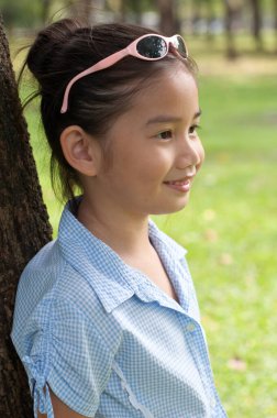 Tayland 'da küçük güzel bir Asyalı kızın portresi..