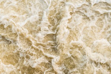 Dalga ve su kabarcığı, Tayland