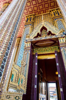 Tayland tarzı kapı Phra Phutthabat Tapınağı, Tayland