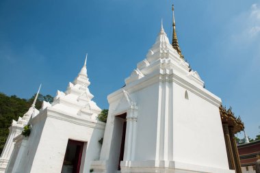 Phra Phutthabat tapınağındaki güzel stupa, Tayland