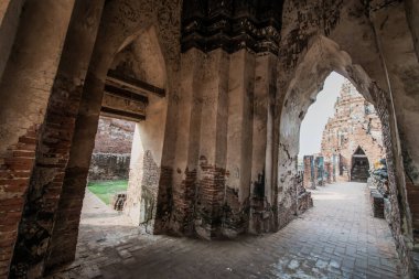 Tayland Chaiwathanaram Tapınağı manzarası