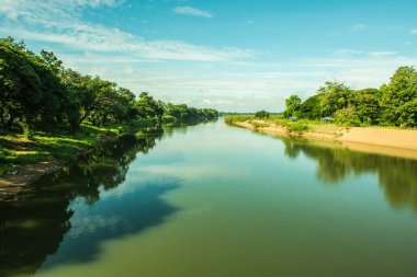 Ping nehrinin manzarası, Tayland