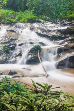 Maesa Noi Şelalesi, Tayland