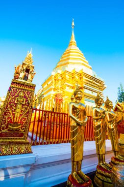 Wat Phrathat Doi Suthep tapınağının manzarası Chiang Mai, Tayland.