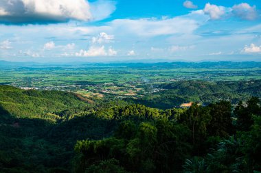 KM 12 'den bakıldığında dağ manzarası, Chiang Rai vilayeti.