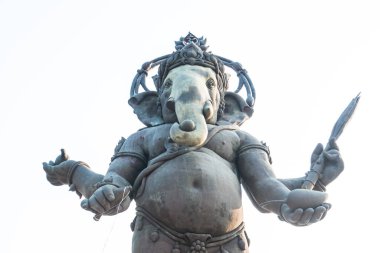Ganesha heykeli ayakta, Tayland