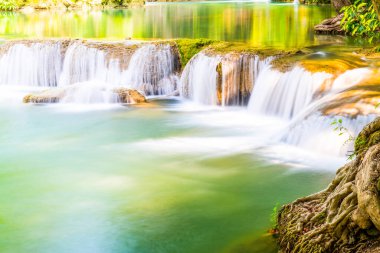 Waterfalll Num Tok Chet Sao Noi Milli Parkı, Tayland at