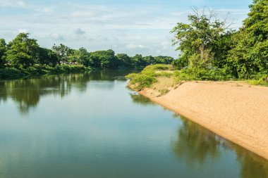 Ping nehrinin manzarası, Tayland