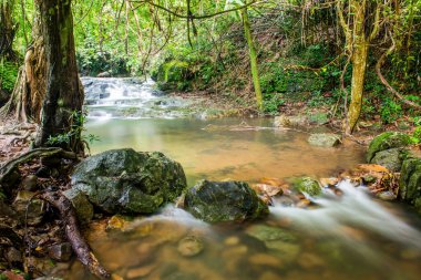 Sarika Şelalesi Ulusal Park, Tayland