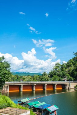Manzaralı Kio Lom Barajı, Tayland