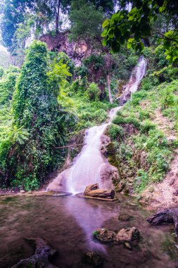 Phayao Eyaleti, Tayland, tan Tong şelale