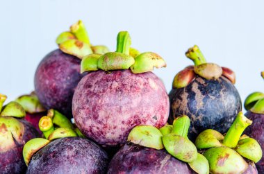 Mavi ekranda Mangosteen 'ler, Tayland.