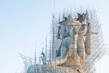 Brahma heykeli yapım aşamasında, Tayland
