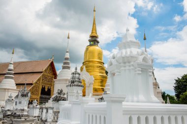 Pagoda veya Chedi, Suan Dok Tapınağı, Tayland