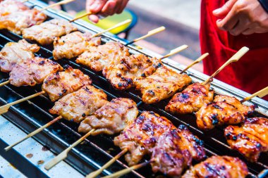 Tay tarzında domuz rostosu, Tayland