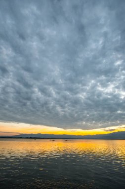 Kwan Phayao, Tayland 'da gün batımı.