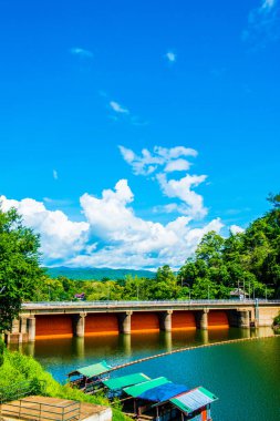 Manzaralı Kio Lom Barajı, Tayland